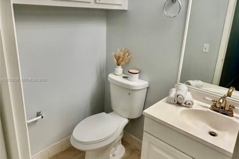 Copropriété à vendre à Boynton Beach, Floride: 1 chambre, 57.97 m2 № 2077385 - photo 12