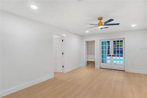 Villa ou maison à vendre à Longwood, Floride: 4 chambres, 201.04 m2 № 2410277 - photo 22