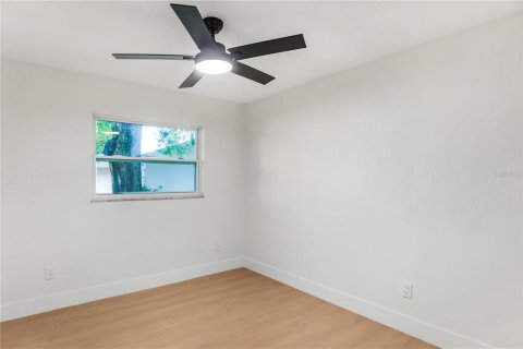 Villa ou maison à vendre à Longwood, Floride: 4 chambres, 201.04 m2 № 2410277 - photo 27