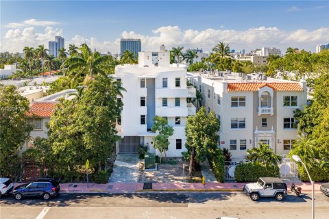 Condominio en venta en Miami Beach, Florida, 2 dormitorios, 84.82 m2 № 1992861 - foto 28