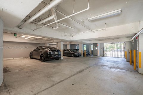 Condominio en venta en Miami Beach, Florida, 2 dormitorios, 84.82 m2 № 1992861 - foto 25