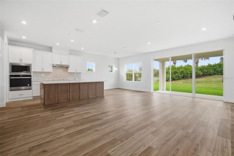 House in Parrish, Florida 4 bedrooms, 186.73 sq.m. № 2122978 - photo 12
