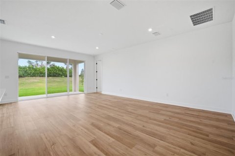 House in Parrish, Florida 4 bedrooms, 186.73 sq.m. № 2122978 - photo 11