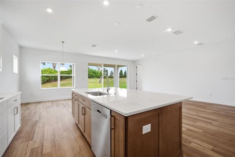 House in Parrish, Florida 4 bedrooms, 186.73 sq.m. № 2122978 - photo 20