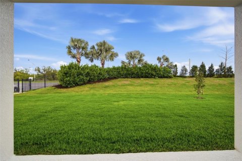 House in Parrish, Florida 4 bedrooms, 186.73 sq.m. № 2122978 - photo 28