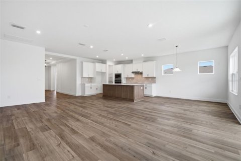 House in Parrish, Florida 4 bedrooms, 186.73 sq.m. № 2122978 - photo 2