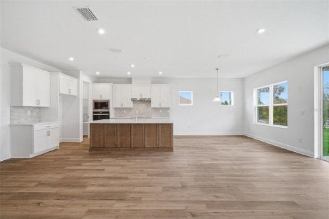 House in Parrish, Florida 4 bedrooms, 186.73 sq.m. № 2122978 - photo 13