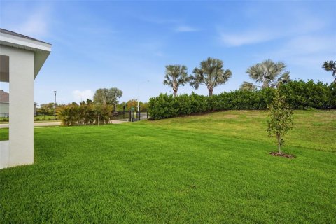House in Parrish, Florida 4 bedrooms, 186.73 sq.m. № 2122978 - photo 27