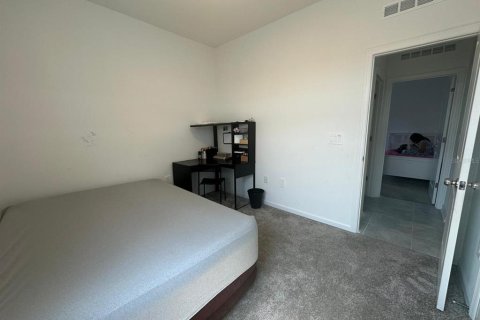 House in Davenport, Florida 4 bedrooms, 198.35 sq.m. № 1687864 - photo 25