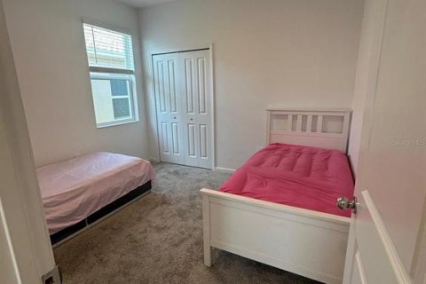 House in Davenport, Florida 4 bedrooms, 198.35 sq.m. № 1687864 - photo 27