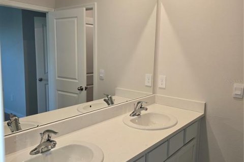 Adosado en alquiler en Sarasota, Florida, 3 dormitorios, 163.32 m2 № 1916428 - foto 6