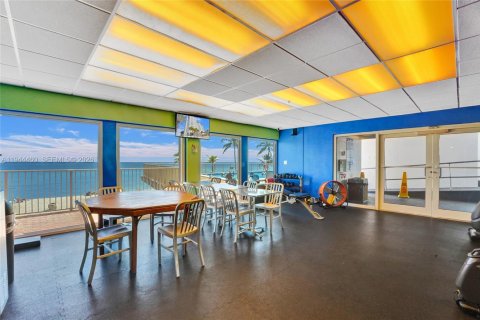 Condominio en venta en Hollywood, Florida, 1 dormitorio, 75.44 m2 № 2002397 - foto 26