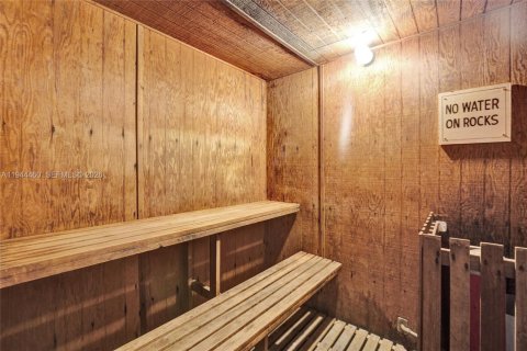 Condominio en venta en Hollywood, Florida, 1 dormitorio, 75.44 m2 № 2002397 - foto 30