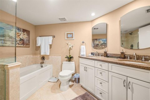Condo in Clearwater, Florida, 2 bedrooms  № 1791184 - photo 16