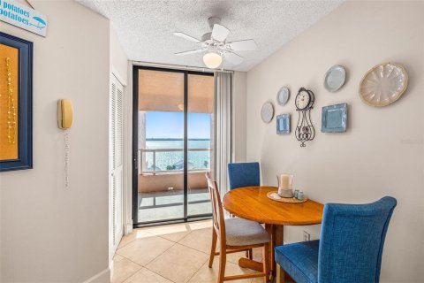 Condo in Clearwater, Florida, 2 bedrooms  № 1791184 - photo 9