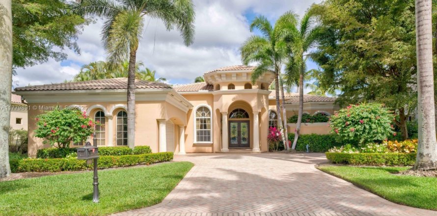 House in Palm Beach Gardens, Florida 3 bedrooms, 354.79 sq.m. № 1959089