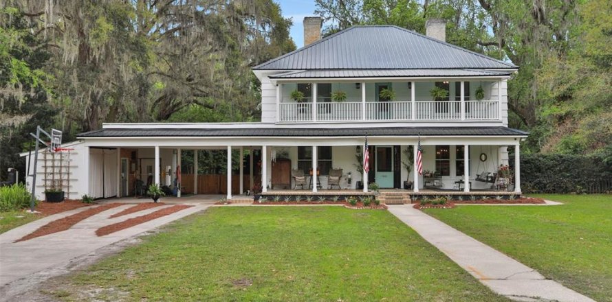 Casa en Elkton, Florida 5 dormitorios, 272.2 m2 № 1592503