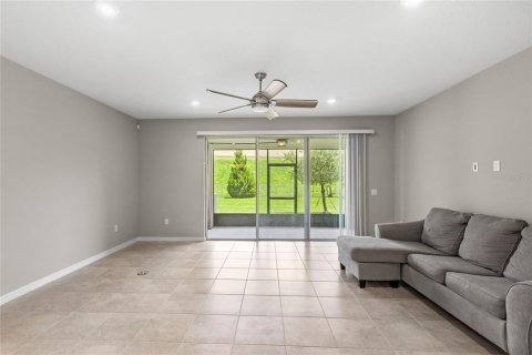 Townhouse in Orlando, Florida 3 bedrooms, 174.75 sq.m. № 1855562 - photo 27