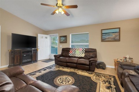 Casa en venta en Dover, Florida, 3 dormitorios, 163.51 m2 № 1894402 - foto 3