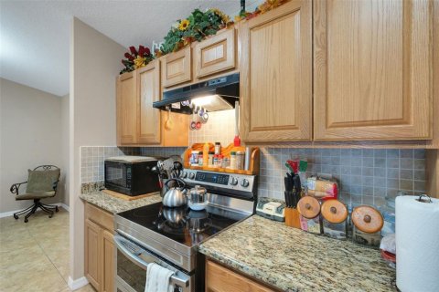 Casa en venta en Dover, Florida, 3 dormitorios, 163.51 m2 № 1894402 - foto 10