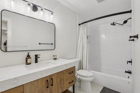 Condo in Davie, Florida, 1 bedroom  № 2370114 - photo 15