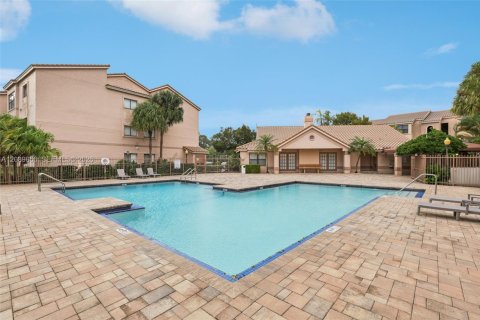 Condo in Davie, Florida, 1 bedroom  № 2370114 - photo 26
