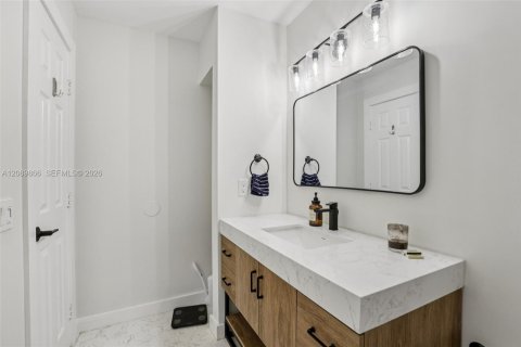 Condo in Davie, Florida, 1 bedroom  № 2370114 - photo 17