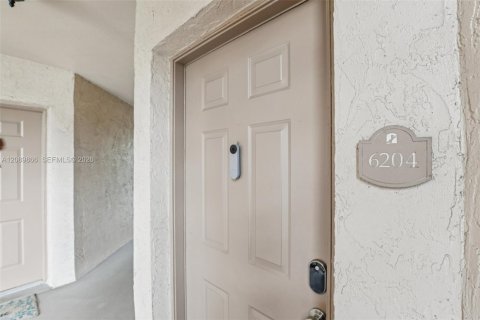 Condo in Davie, Florida, 1 bedroom  № 2370114 - photo 22