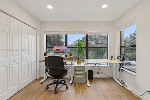 Condo in Davie, Florida, 1 bedroom  № 2370114 - photo 18