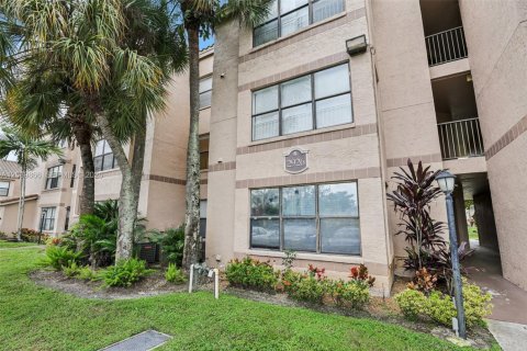 Condo in Davie, Florida, 1 bedroom  № 2370114 - photo 23