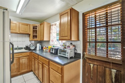 Villa ou maison à vendre à West Park, Floride: 3 chambres, 82.5 m2 № 1974052 - photo 3