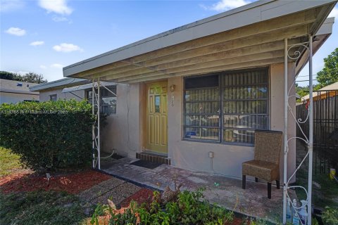 Villa ou maison à vendre à West Park, Floride: 3 chambres, 82.5 m2 № 1974052 - photo 24