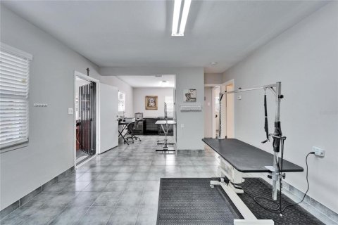 Commercial property in Brandon, Florida 170.2 sq.m. № 1615875 - photo 21