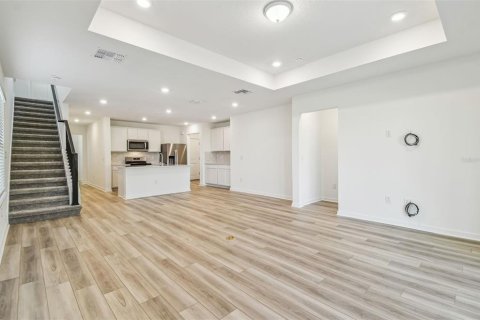 Купить виллу или дом в Аполло-Бич, Флорида 6 комнат, 213.12м2, № 1842174 - фото 8