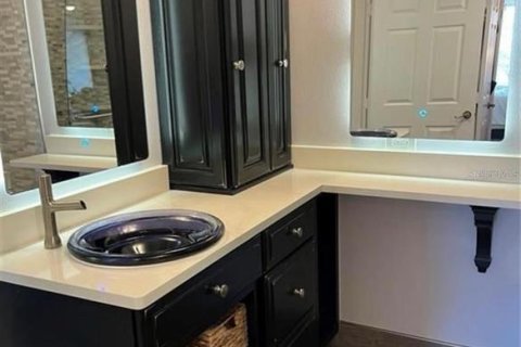 Condominio en alquiler en Tampa, Florida, 1 dormitorio, 69.77 m2 № 1886683 - foto 8