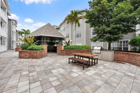 Condominio en alquiler en Tampa, Florida, 1 dormitorio, 69.77 m2 № 1886683 - foto 2