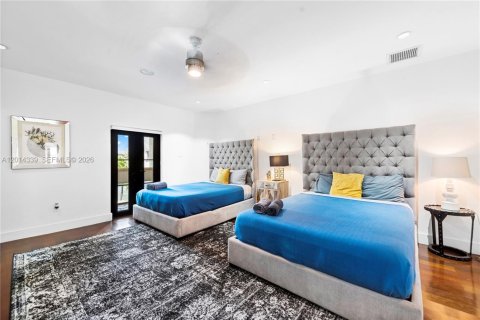Villa ou maison à vendre à Miami, Floride: 10 chambres, 796.45 m2 № 2076098 - photo 26