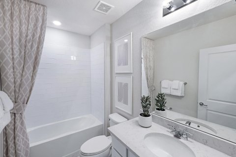 House in Lauderdale Lakes, Florida 4 bedrooms, 171.87 sq.m. № 1136522 - photo 1