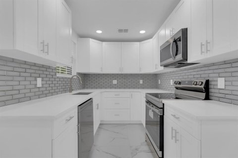 Casa en venta en Orlando, Florida, 2 dormitorios, 134.24 m2 № 2199402 - foto 6