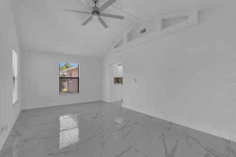 Casa en venta en Orlando, Florida, 2 dormitorios, 134.24 m2 № 2199402 - foto 11