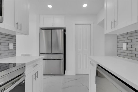 Casa en venta en Orlando, Florida, 2 dormitorios, 134.24 m2 № 2199402 - foto 8