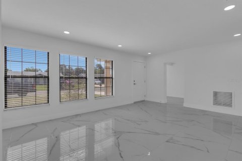 Casa en venta en Orlando, Florida, 2 dormitorios, 134.24 m2 № 2199402 - foto 16