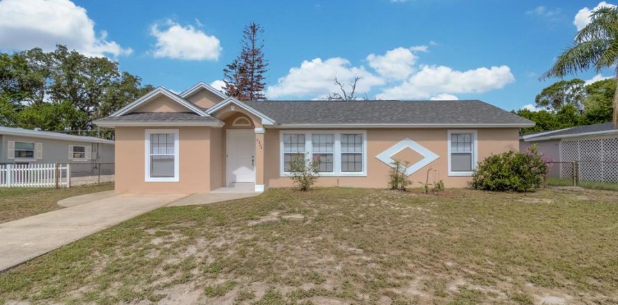 Casa en Orlando, Florida 2 dormitorios, 134.24 m2 № 2199402