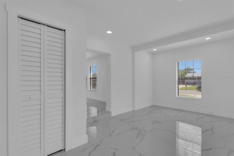 Casa en venta en Orlando, Florida, 2 dormitorios, 134.24 m2 № 2199402 - foto 10