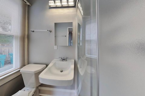 Casa en venta en Orlando, Florida, 2 dormitorios, 98.85 m2 № 1918547 - foto 10