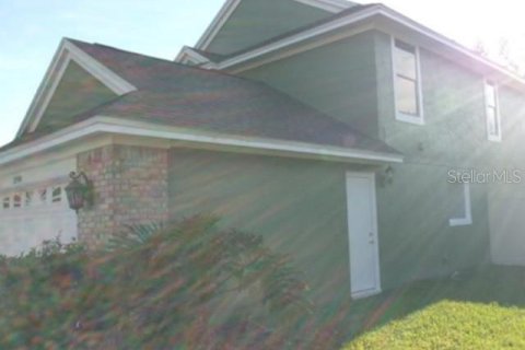 House in Orlando, Florida 4 bedrooms, 176.79 sq.m. № 2116622 - photo 3