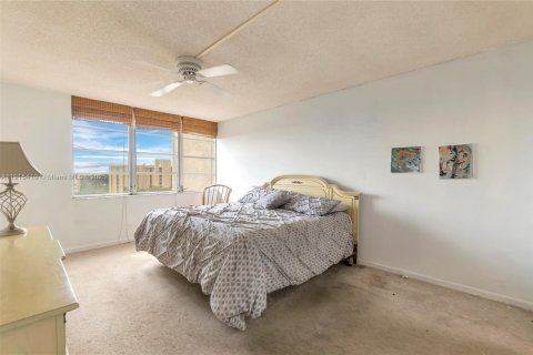 Copropriété à vendre à Lauderhill, Floride: 2 chambres, 106.65 m2 № 1971586 - photo 8