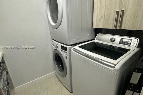 Condominio en venta en Pembroke Pines, Florida, 4 dormitorios, 150.13 m2 № 1692418 - foto 30