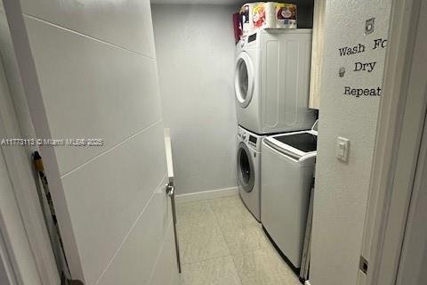 Condominio en venta en Pembroke Pines, Florida, 4 dormitorios, 150.13 m2 № 1692418 - foto 29