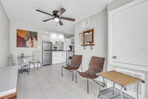 Villa ou maison à vendre à Tampa, Floride: 4 chambres, 181.16 m2 № 1597386 - photo 27